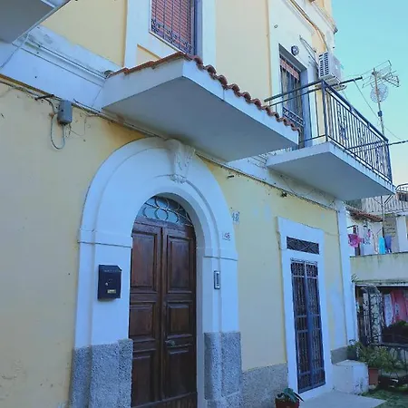 Apartment 2 Bed In The Historical Center Pizzo *